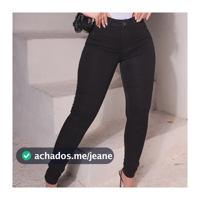 Calça Feminina Em Sarja Com Elastano Power Lycra Hot Pants