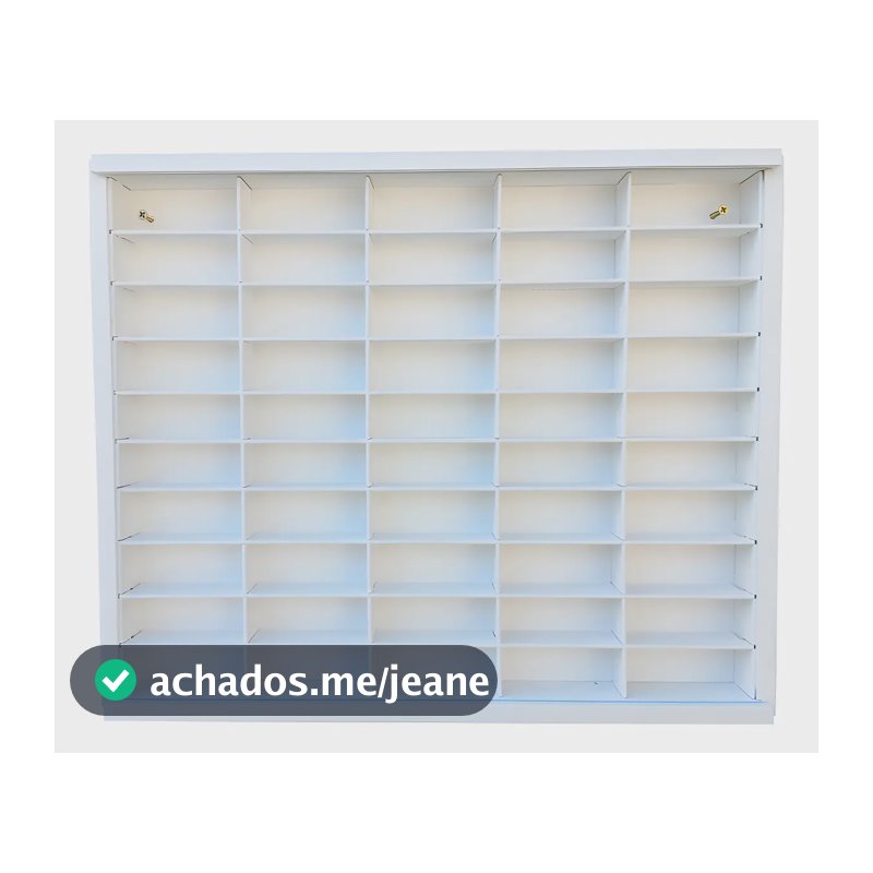 Estante Em Mdf Branca  50 Nichos Com Acrílico  1:64 Mdf