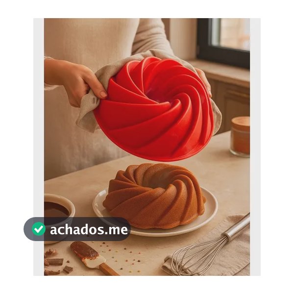 Forma De Silicone Espiral 25cm Para Bolo Pudim Torta Vermelho