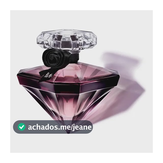 Perfume Feminino Eau de Parfum Fragrância Floral Oriental com Notas de Rosa Negra, Orquídea, Baunilha e Patchouli La Nuit Trésor Lancôme Frasco com 30ml