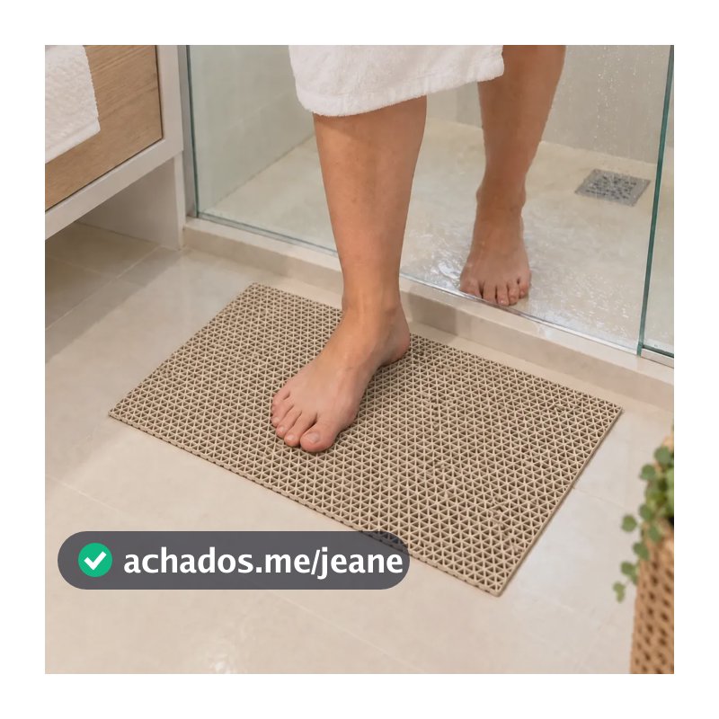 Tapete Vazado Antiderrapante para Banheiro Box Piscina Idoso 30cm por 60cm - bege